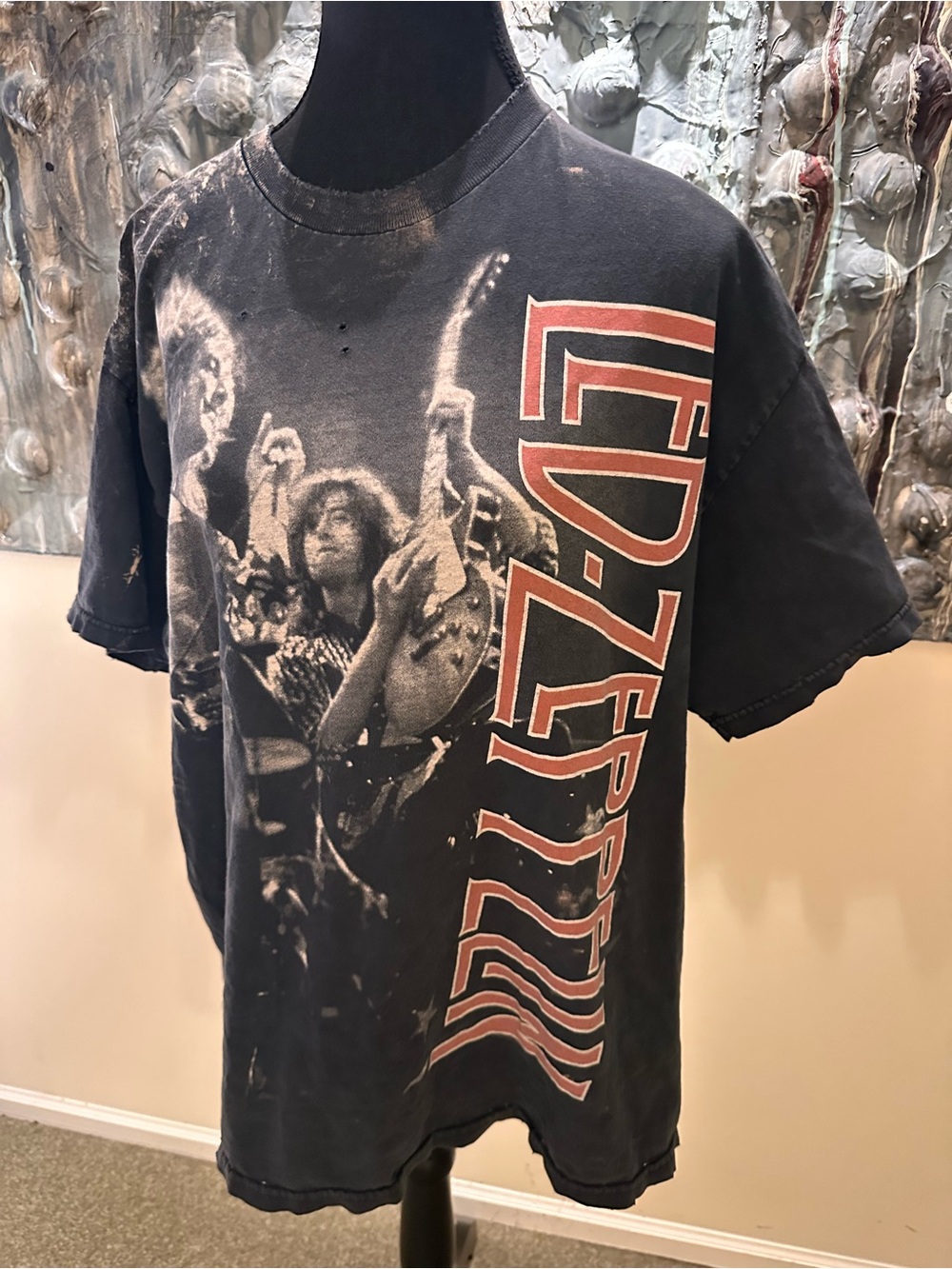 Led Zeppelin XL Genuine Ultra Distressed Graphic Band Tee - no tag